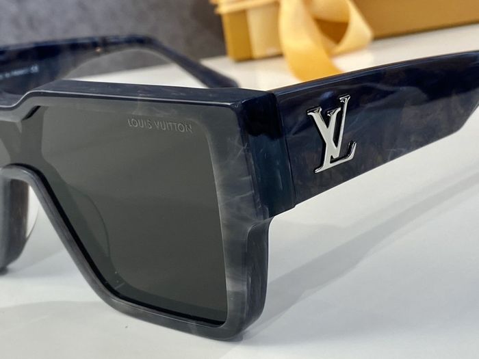 Louis Vuitton Sunglasses Top Quality LVS01010